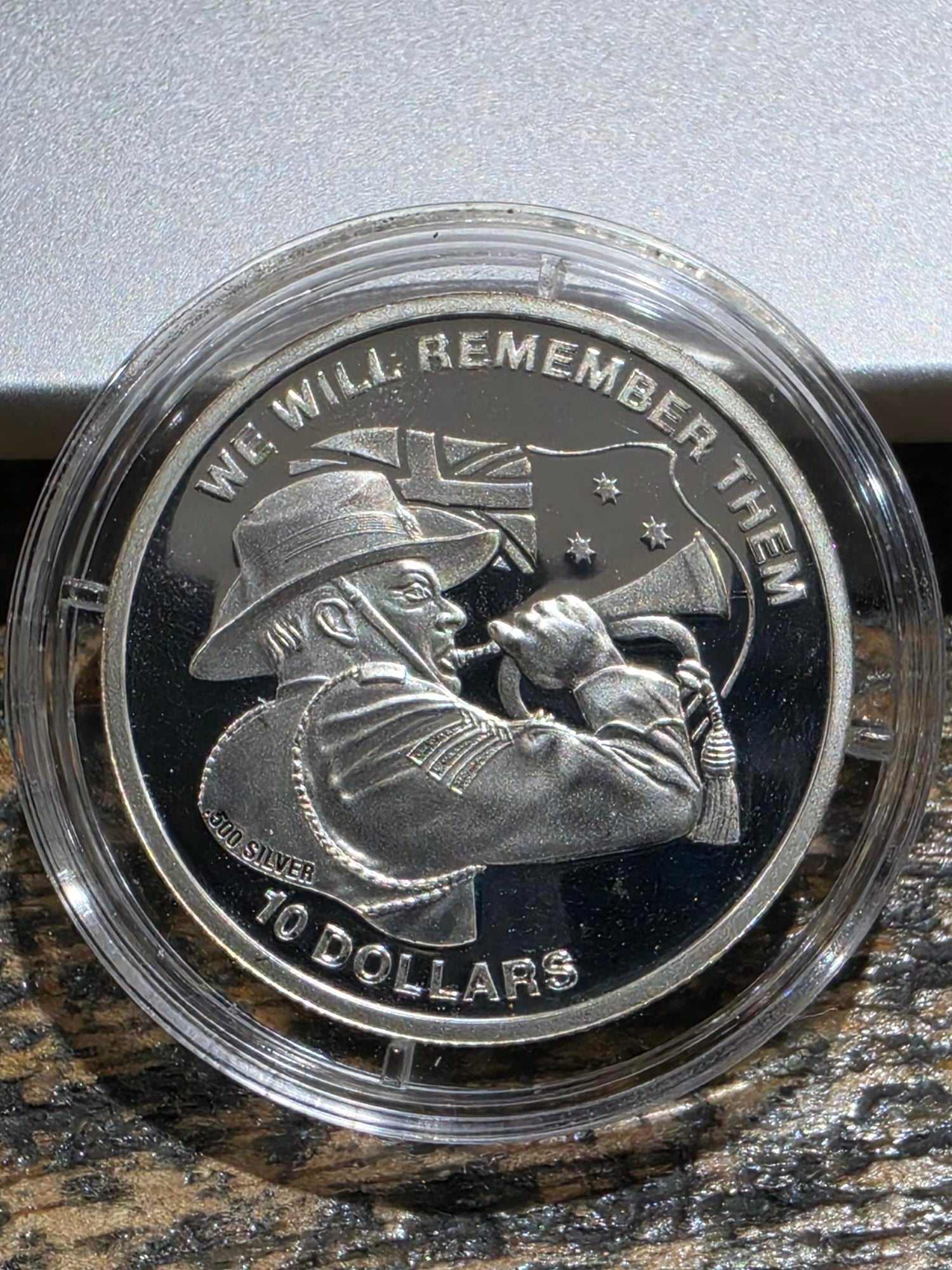 2013 We will remember them $10 Silver coin